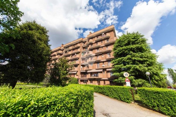 appartamento in vendita a Rozzano in zona Valleambrosia