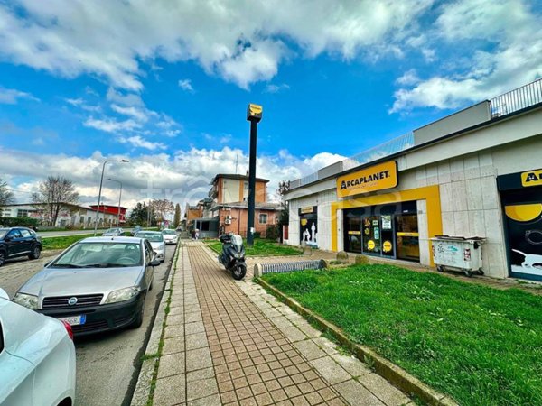appartamento in vendita a Rozzano