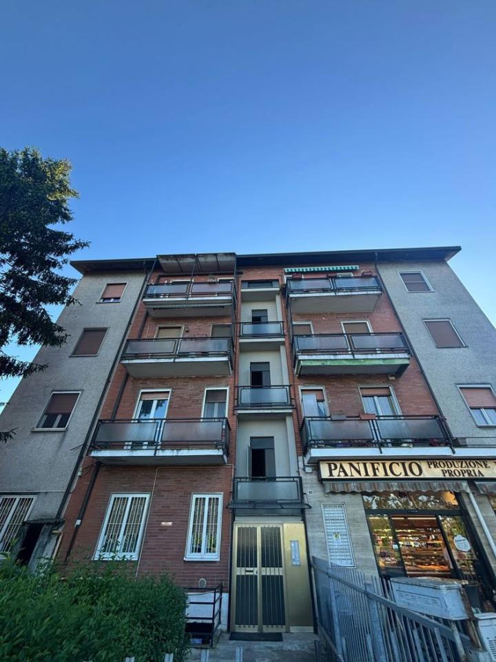 appartamento in vendita a Rozzano in zona Quinto Stampi