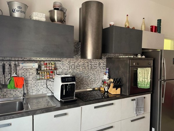 appartamento in vendita a Rozzano