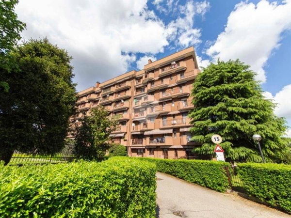 appartamento in vendita a Rozzano in zona Valleambrosia