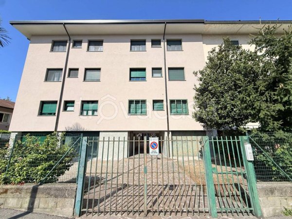 appartamento in vendita a Rozzano