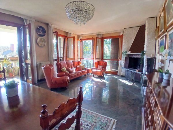 casa indipendente in vendita a Rozzano