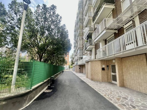 appartamento in vendita a Rozzano