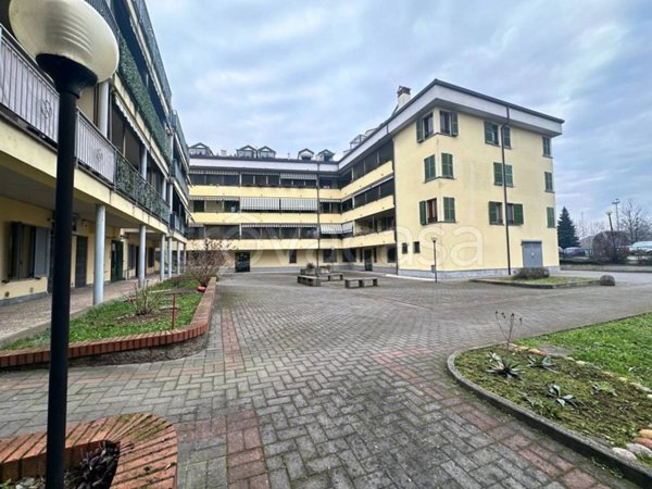 appartamento in vendita a Rozzano