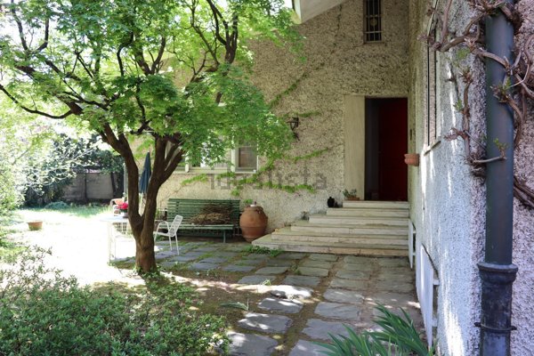 casa indipendente in vendita a Rozzano