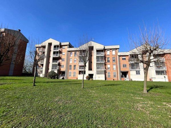 appartamento in vendita a Rozzano