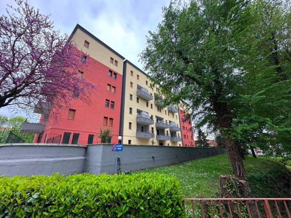 appartamento in vendita a Rozzano