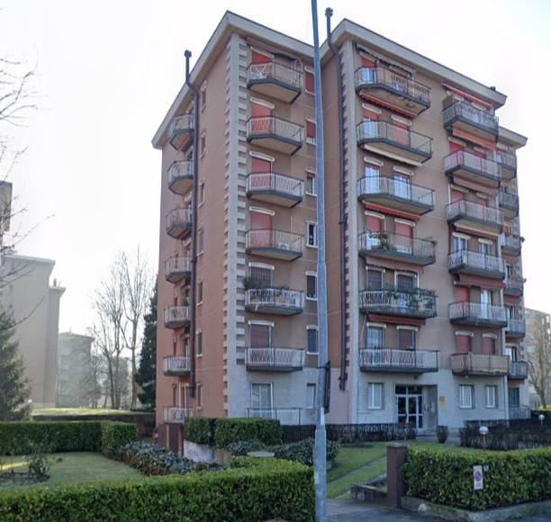 appartamento in vendita a Rozzano in zona Cassino Scanasio