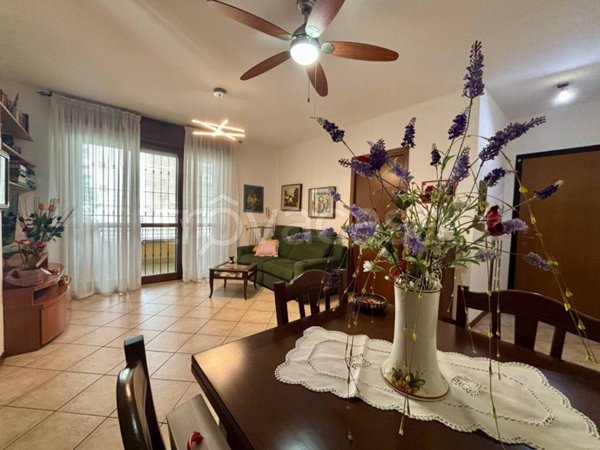 appartamento in vendita a Rozzano