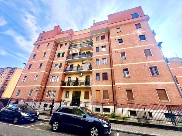 appartamento in vendita a Rozzano in zona Cassino Scanasio