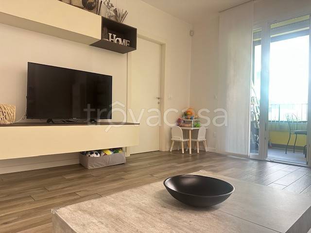 appartamento in vendita a Rozzano