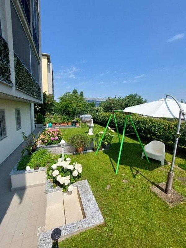 appartamento in vendita a Rozzano