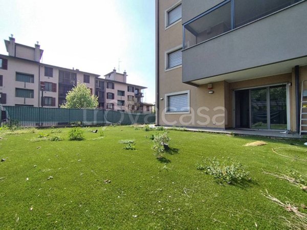 appartamento in vendita a Rozzano