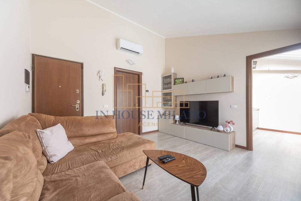appartamento in vendita a Rozzano in zona Pontesesto
