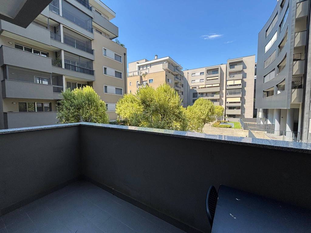 appartamento in vendita a Rozzano
