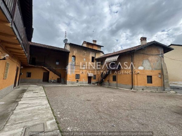 intera palazzina in vendita a Rozzano