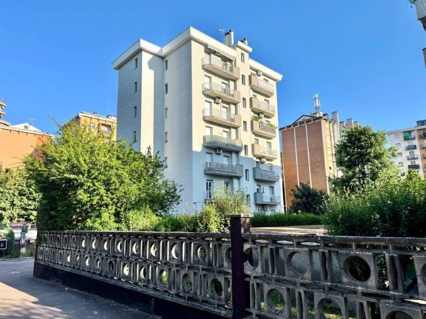 appartamento in vendita a Rozzano