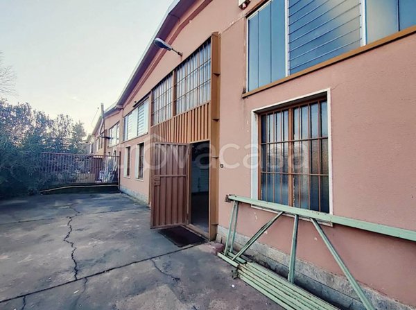 appartamento in vendita a Rozzano in zona Quinto Stampi