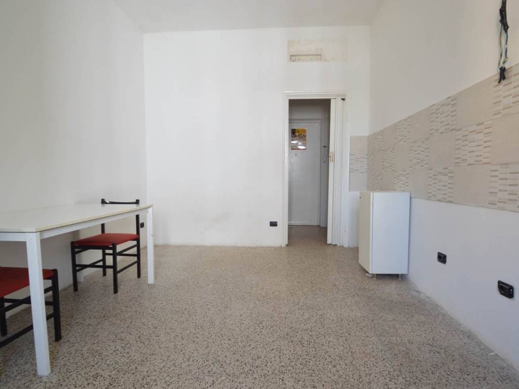 appartamento in vendita a Rozzano in zona Quinto Stampi