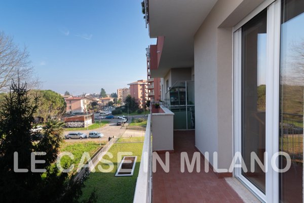 appartamento in vendita a Rozzano in zona Pontesesto