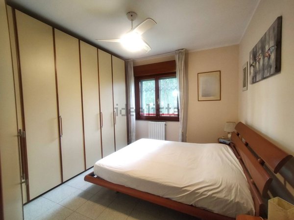 appartamento in vendita a Rozzano in zona Valleambrosia