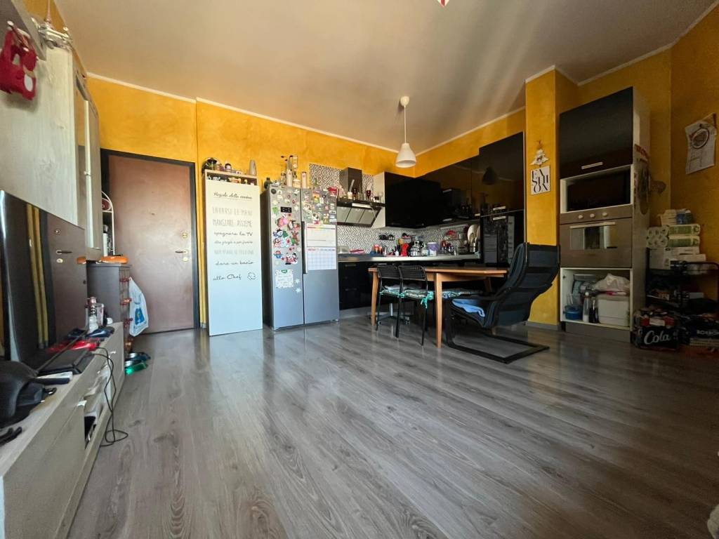 appartamento in vendita a Rozzano