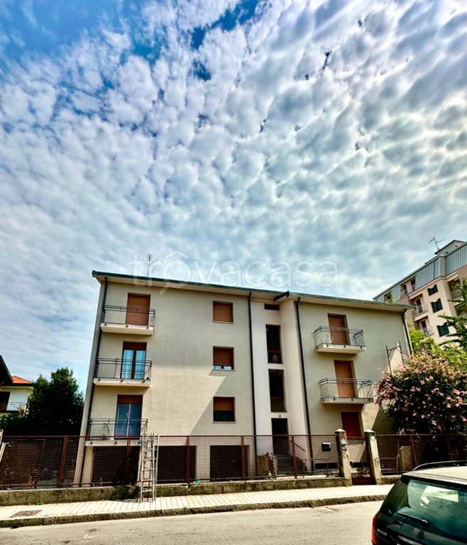 appartamento in vendita a Rozzano