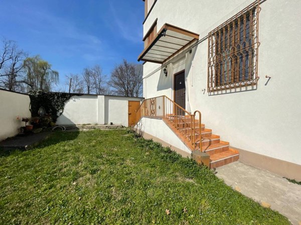 appartamento in vendita a Rozzano