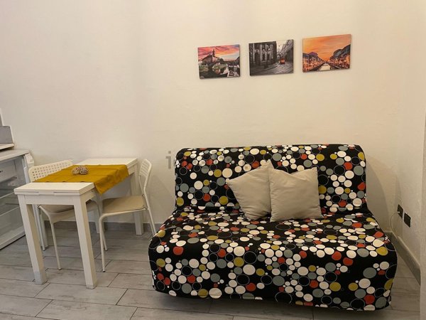 appartamento in vendita a Rozzano in zona Valleambrosia