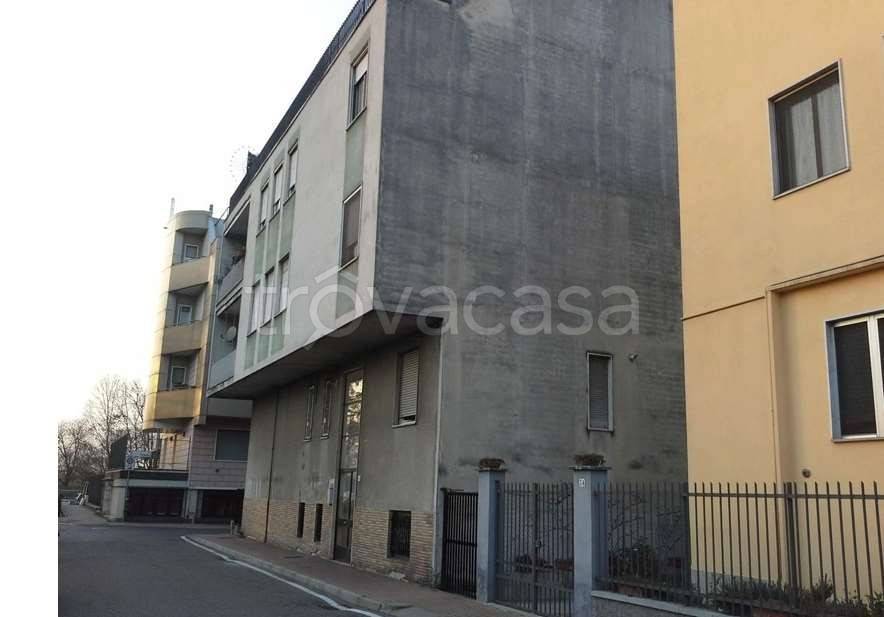 appartamento in vendita a Rozzano