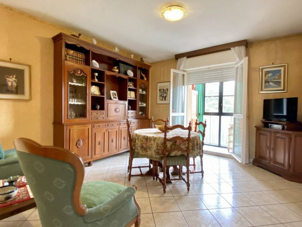 appartamento in vendita a Rozzano