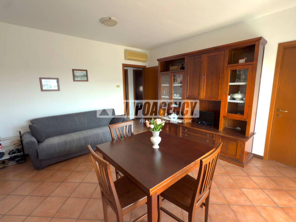 appartamento in vendita a Rozzano