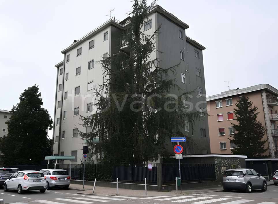 appartamento in vendita a Rozzano