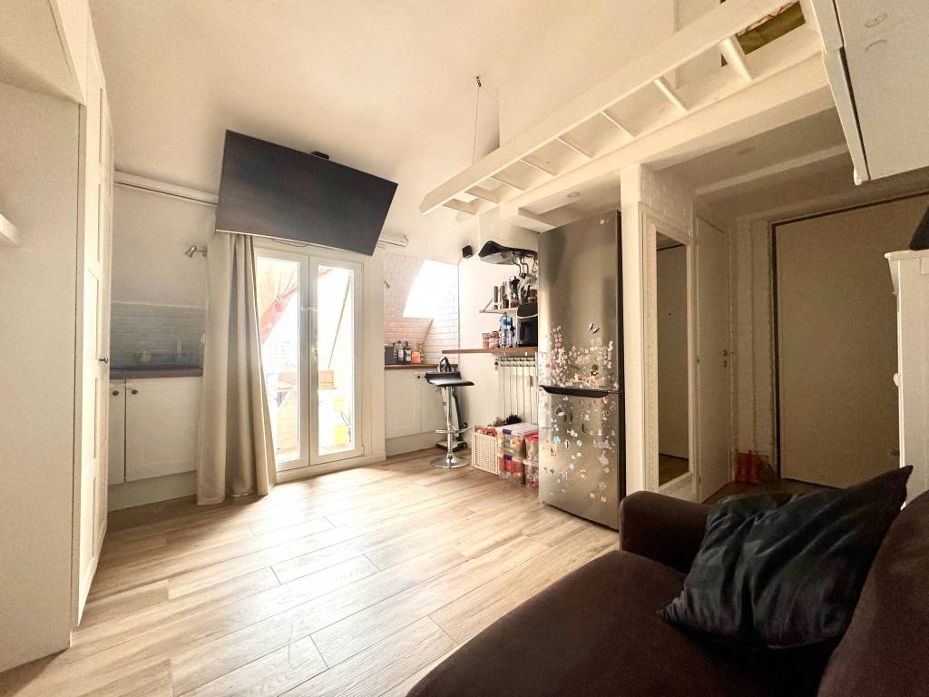 appartamento in vendita a Rozzano in zona Valleambrosia