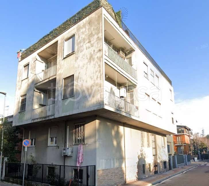 appartamento in vendita a Rozzano