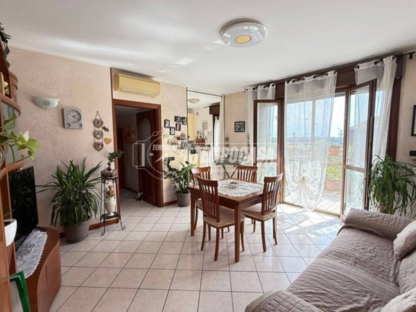 appartamento in vendita a Rozzano