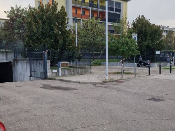 appartamento in vendita a Rozzano