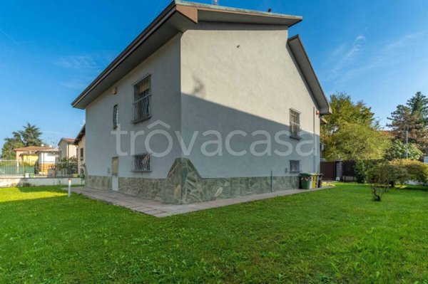 casa indipendente in vendita a Rozzano