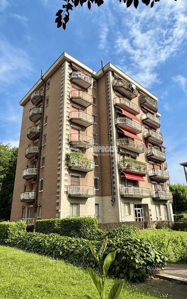 appartamento in vendita a Rozzano in zona Cassino Scanasio