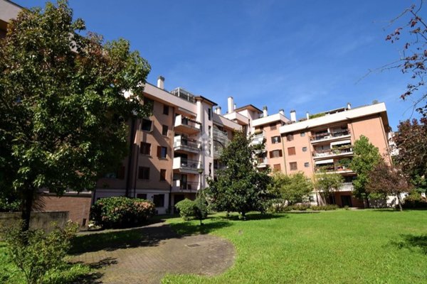 appartamento in vendita a Rozzano