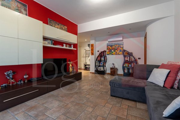 appartamento in vendita a Rozzano