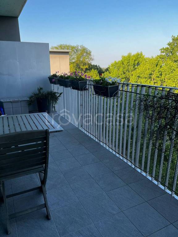 appartamento in vendita a Rozzano