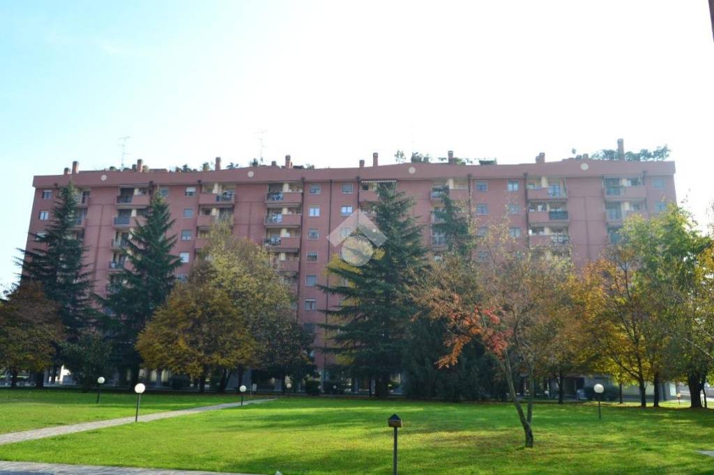 appartamento in vendita a Rozzano in zona Valleambrosia