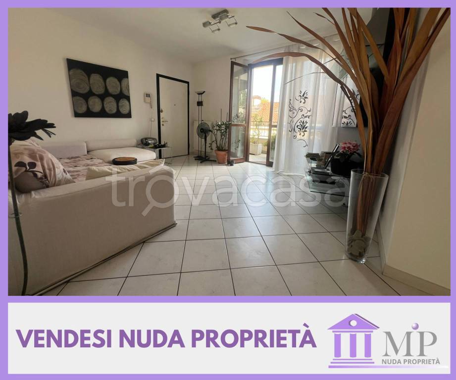 appartamento in vendita a Rozzano