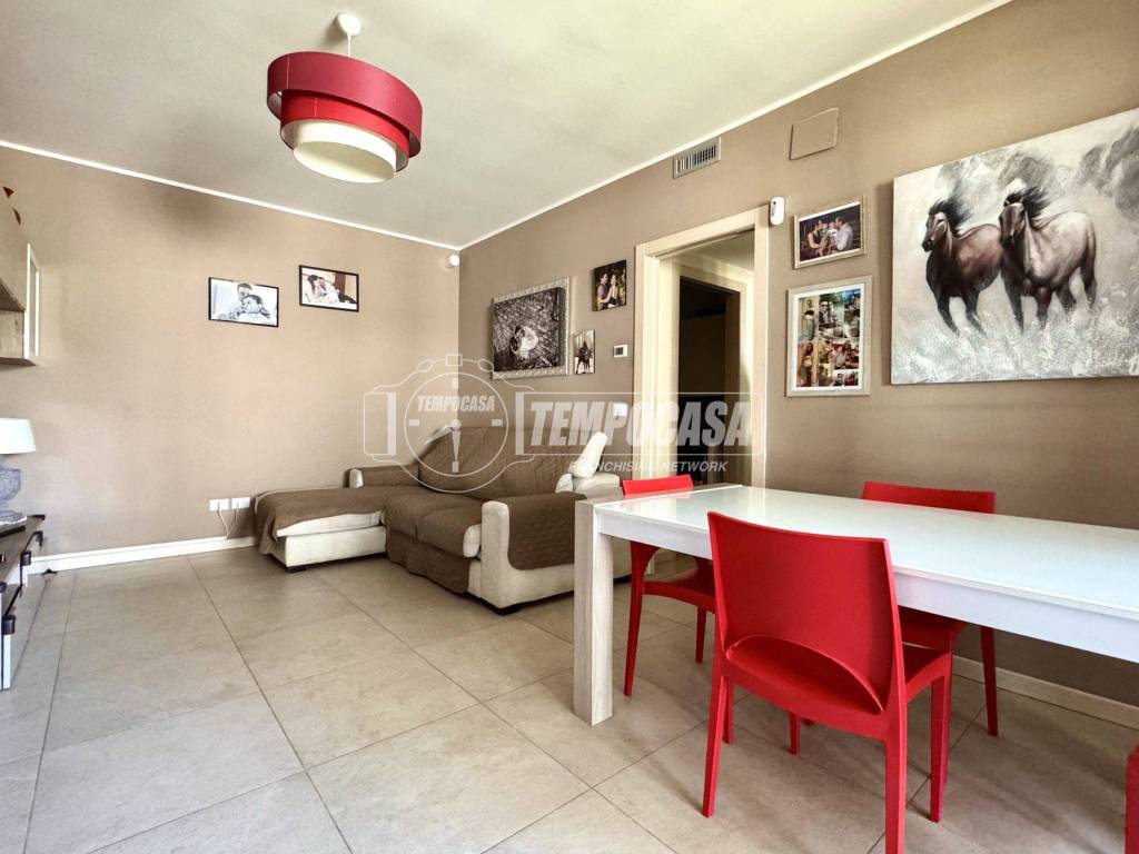 appartamento in vendita a Rozzano