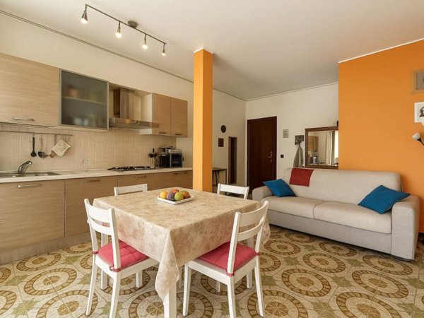 appartamento in vendita a Rozzano in zona Valleambrosia