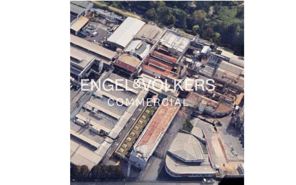 locale commerciale in vendita a Rozzano