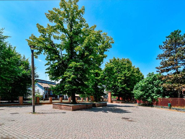 casa indipendente in vendita a Rozzano