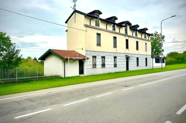 appartamento in vendita a Rozzano